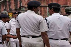 Kolkata's Special Task Force Arrests Two Prominent Maoists Leaders In Bengal Kolkata's Special Task Force Arrests Two Prominent Maoists Leaders In Bengal