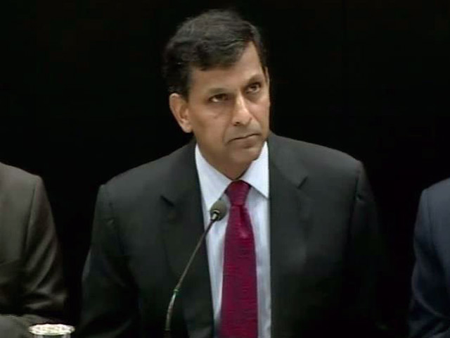 RBI ने किया ब्याज दरों में कटौती का ऐलान, लोन हो सकते हैं सस्ते