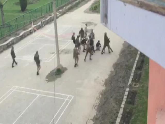 Video : Students Thrashed At NIT Campus In Srinagar, Students Boycott Classes