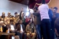 'We Want Our Tricolour Back,' Students To Central Team At Srinagar Institute 'We Want Our Tricolour Back,' Students To Central Team At Srinagar Institute