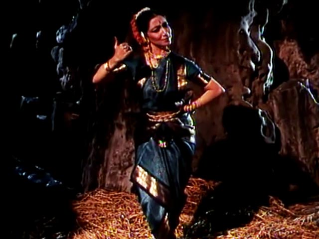 Sanchari, a Documentary With Leela Samson of Kalakshetra