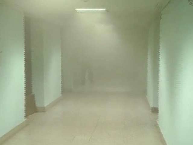 पार्लियामेंट एनेक्सी बिल्डिंग में आग, दमकल की गाड़ियां पहुंची