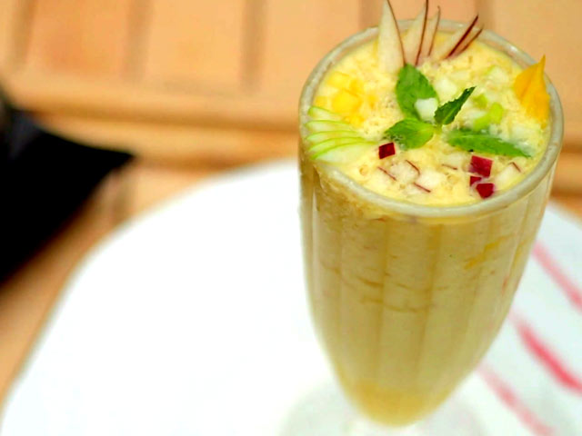 Survival Series: How to Whip Up a Delicious Breakfast Smoothie