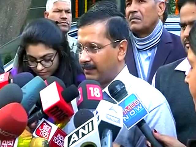 Videos : दिल्ली में चुनावी सुगबुगाहट? रद्द हो सकती है आप के 21 विधायकों की सदस्यता...