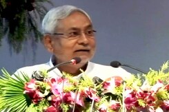 बिहार में अब ताड़ी के ऊपर सियासत शुरू बिहार में अब ताड़ी के ऊपर सियासत शुरू