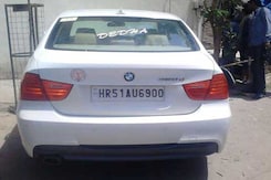 Noida BMW-Hit-And-Run: Family Of Victim Refuses To Perform Last Rites Noida BMW-Hit-And-Run: Family Of Victim Refuses To Perform Last Rites
