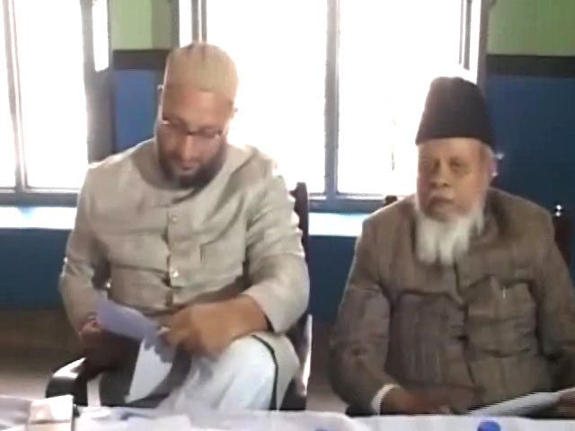 शरीयत के मामलों में सुप्रीम कोर्ट का दखल मंजूर नहीं : मुस्लिम पर्सनल लॉ बोर्ड