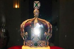 चोरी नहीं हुआ कोहिनूर, हर्जाने में दिया गया था : केंद्र सरकार चोरी नहीं हुआ कोहिनूर, हर्जाने में दिया गया था : केंद्र सरकार