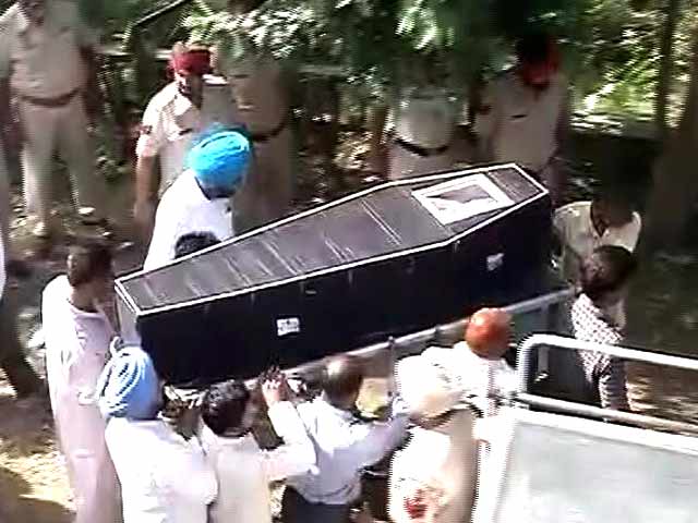 पाकिस्तान ने किरपाल सिंह का हृदय और लिवर निकालकर सौंपा शव