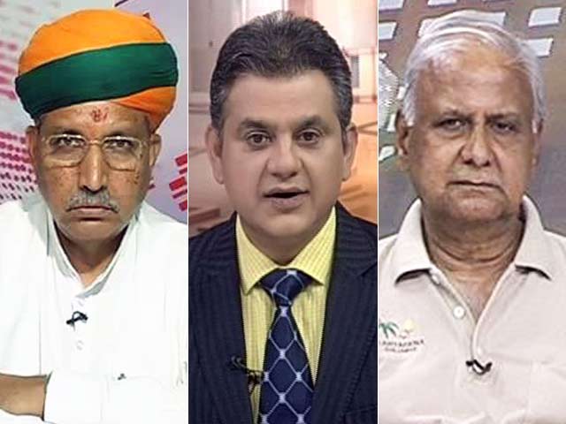 न्यूज प्वाइंट : अमीर होती पार्टियां, गरीब होते लोग