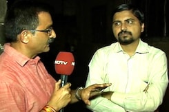 डॉक्टर का आरोप, डराकर कैदियों से लूटते हैं 10-20 लाख रु. महीना डॉक्टर का आरोप, डराकर कैदियों से लूटते हैं 10-20 लाख रु. महीना