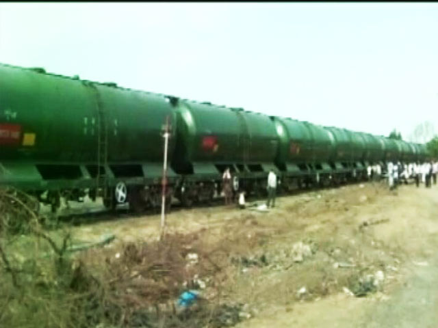Second Water Train Chugs Into Maharashtra's Drought-Hit Latur