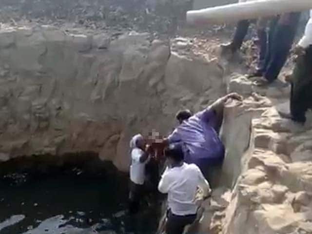 Video : In Parched Maharashtra, 11-Year-Old Dies Getting Water From Near-Dry Well
