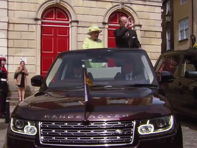 Video : Queen Elizabeth ll Celebrates 90th Birthday in The State Review Range Rover