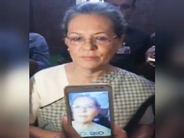 Videos : एनडीटीवी से बोलीं कांग्रेस अध्यक्ष सोनिया गांधी, सारे आरोप गलत, मैंने कुछ गलत नहीं किया