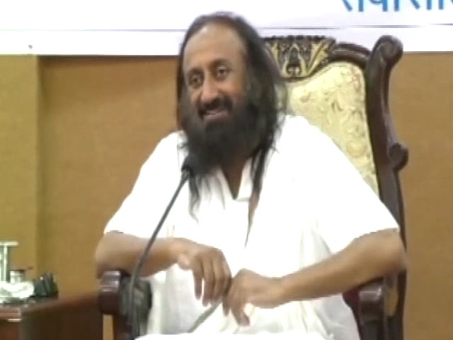 Sri Sri Said He Rejected Nobel Peace Prize, Targets Malala