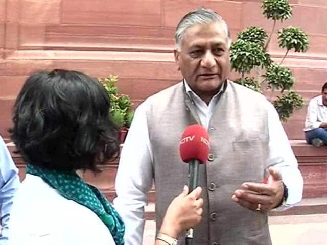 Video : Let Rahul Gandhi Play Victim, Says VK Singh On AgustaWestland Comments