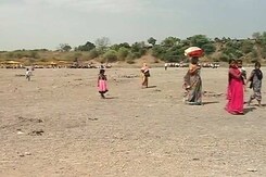 Water Tankers Bought For Last Rites As Godavari Becomes A Muddy Stretch Water Tankers Bought For Last Rites As Godavari Becomes A Muddy Stretch