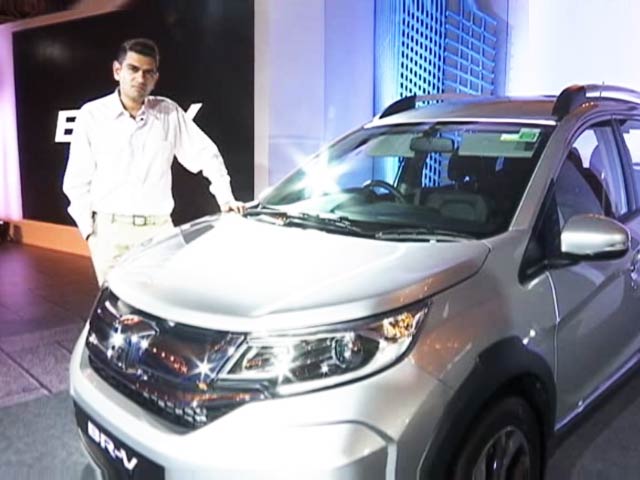 CNB Bazaar Buzz: Honda BR-V vs Hyundai Creta; TVS Victor vs Honda Livo