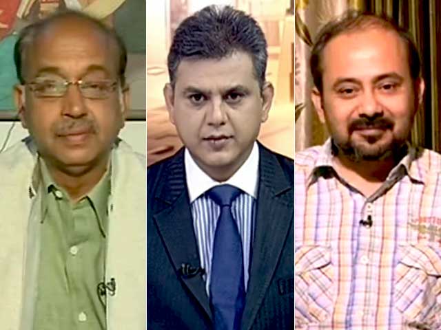 न्यूज प्वाइंट : पीएम की डिग्री पर छिड़ी जंग