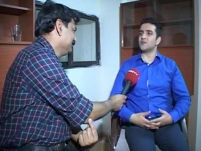 Video : UPSC परीक्षा में दूसरे स्थान पर आए अतहर आमिर ने कहा, कभी सोचा नहीं था आईएएस बनूंगा
