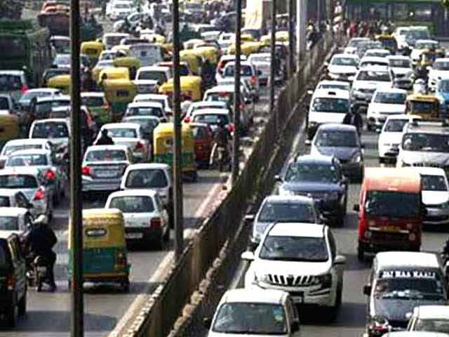 दस बातें : डीजल टैक्सियों पर सुप्रीम कोर्ट का आदेश