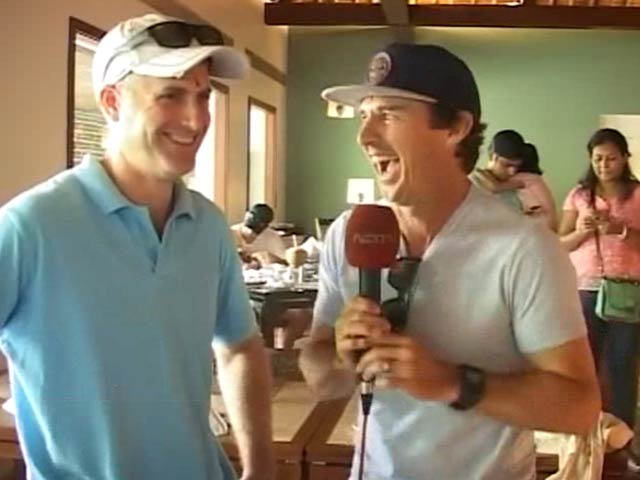 IPL - Kolkata Knight Riders' Day Out; Hogg Turns Reporter