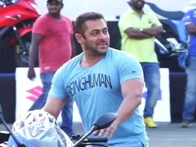 Salman's <i>Dhoom</i>-Like Weekend