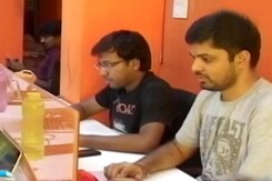 Connecting Students and Tutors Online Connecting Students and Tutors Online