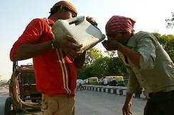 उफ उफ गर्मी...! गर्मी ने तोड़ा रिकॉर्ड, 50 के पार पहुंचा पारा उफ उफ गर्मी...! गर्मी ने तोड़ा रिकॉर्ड, 50 के पार पहुंचा पारा