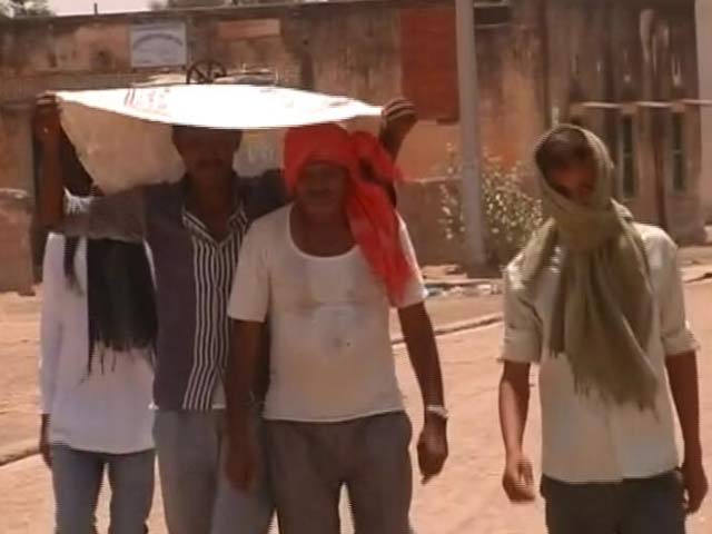 इंडिया 7 बजे : सूरज के तीखे तेवर, देश में पहली बार पारा 51 डिग्री पहुंचा