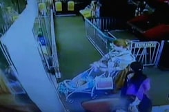 Caught On Camera: Two Transgenders Kidnap Baby In West Delhi Mall Caught On Camera: Two Transgenders Kidnap Baby In West Delhi Mall
