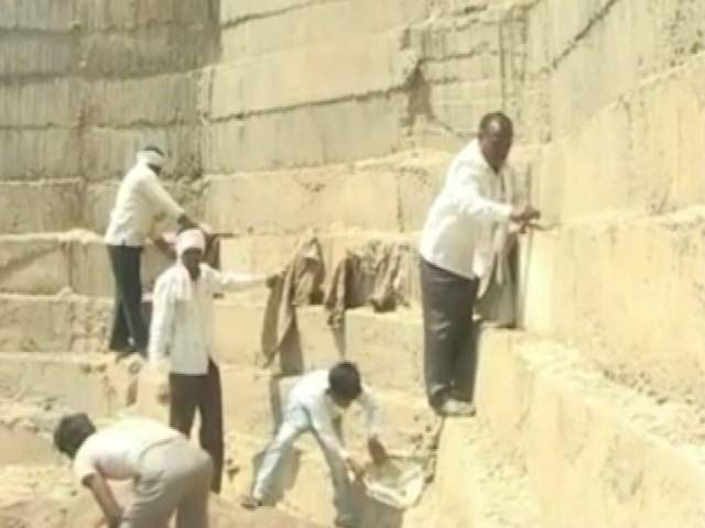 Desperate Maharashtra Farmer's Do-It-Yourself Dam Saves A Village