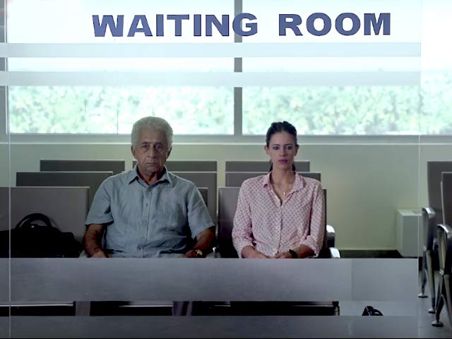 फिल्‍म रिव्यू : कल्की-नसीर के जज्बातों के मेल की कहानी है 'वेटिंग'