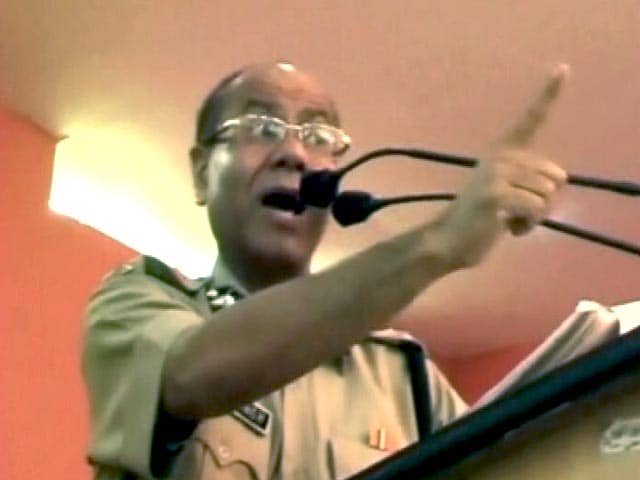 Video : इंडिया 7 बजे : पीड़ित को अपराधी की जान लेने का हक़: विवादों में हरियाणा के DGP का यह बयान