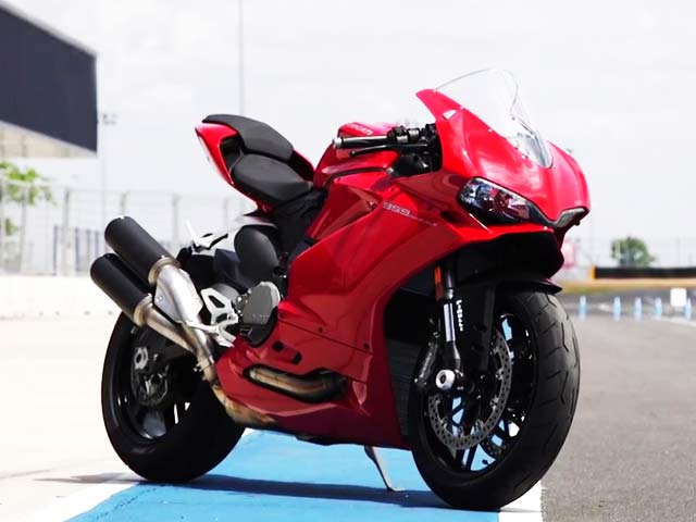 Video : Ducati 959 Panigale Review Video