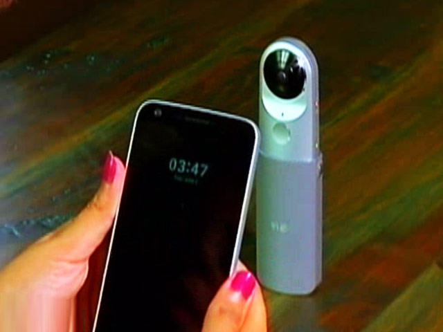 How to Play With the LG G5 and Its Friends