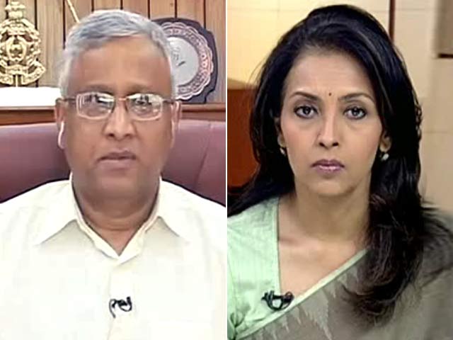 मथुरा के जवाहर बाग में तलाशी के दौरान मिला US में बना रॉकेट लॉन्चर