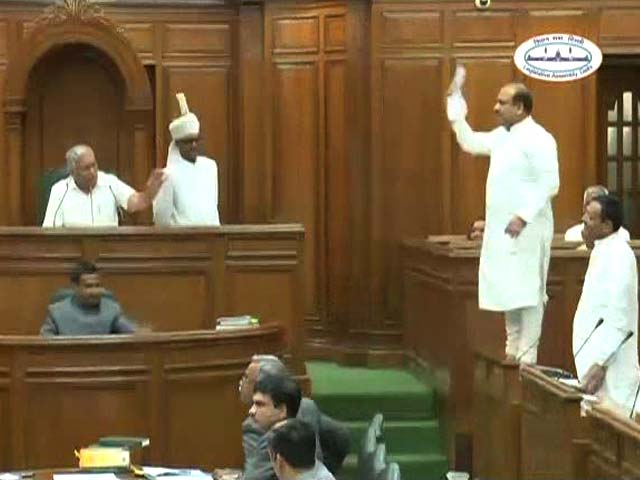 BJP Lawmaker Vijendra Gupta Stands On The Bench In Delhi Assembly