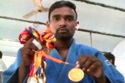 मज़दूरी करने को मजबूर देश के जूडो खिलाड़ी मज़दूरी करने को मजबूर देश के जूडो खिलाड़ी