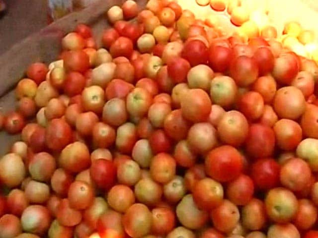 Video : Tomato Prices Double Up Within Fortnight, Rs. 100 A Kilo In Hyderabad