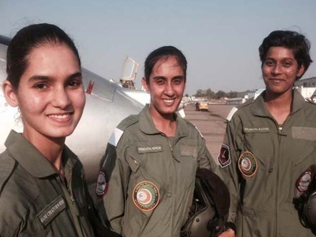 India's First Women Fighter Pilots Get Wings
