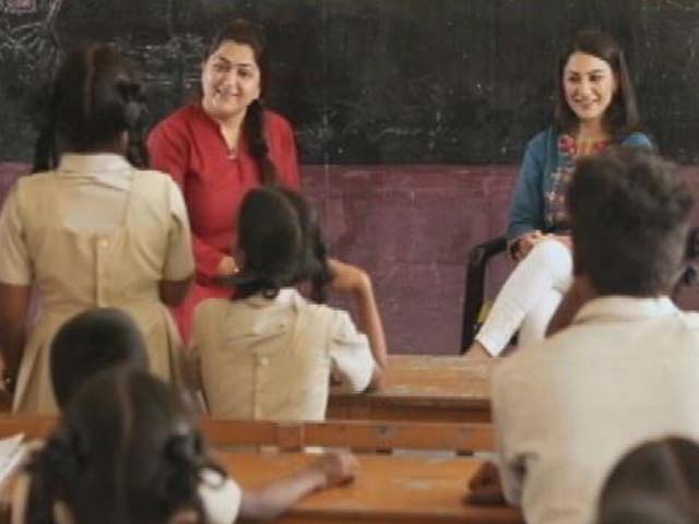 Swachhta Ki Pathshala With Actor-Politician Khushbu