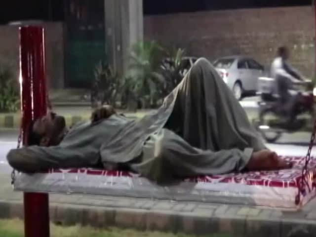 Video : Pakistan Based Mattress Co Creates World's First "BillBed"