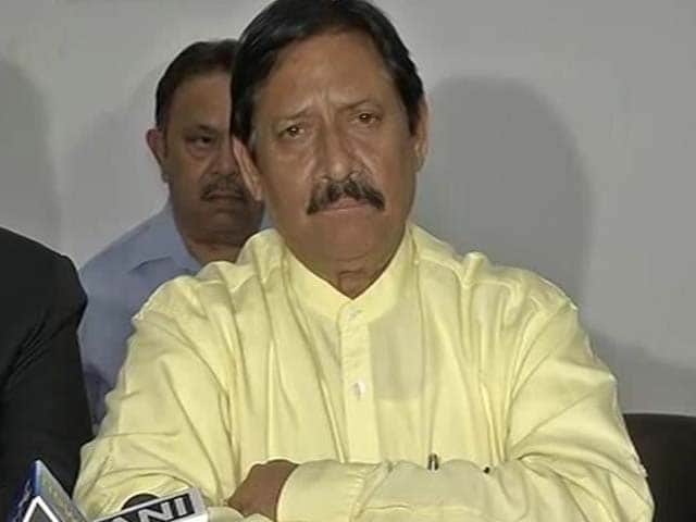 Video : Twitter In Splits After Chetan Chauhan Named Head Of Fashion School NIFT