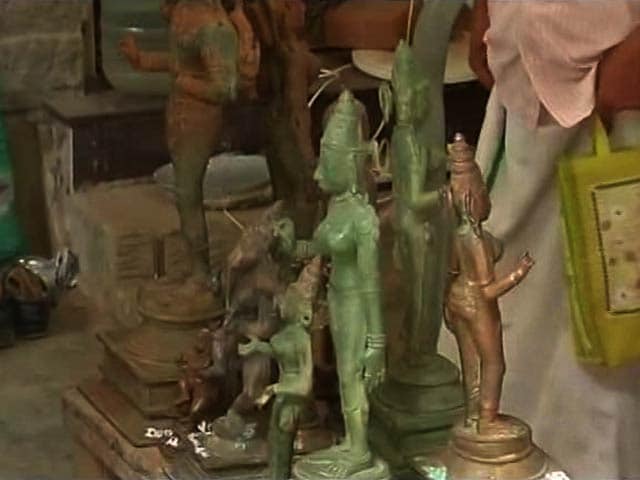 Video : 500 Stolen Antique Idols Seized By Tamil Nadu Police