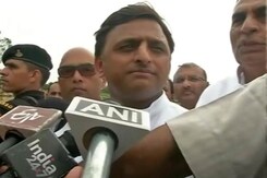 Akhilesh Yadav Drops Minister Who Made Deal With Jailed Politician's Party Akhilesh Yadav Drops Minister Who Made Deal With Jailed Politician's Party