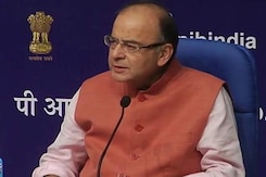 BJP's Swamy Targets Arvind Subramanian, Finance Minister Stands By His Man BJP's Swamy Targets Arvind Subramanian, Finance Minister Stands By His Man