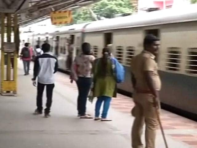 Videos : चेन्नई में इंफोसिस में काम करने वाली एक लड़की की हत्या