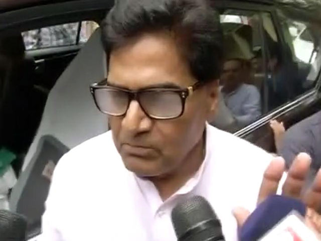 अखिलेश की नाराजगी के बाद सपा ने मुख्तार की पार्टी का विलय रद्द किया